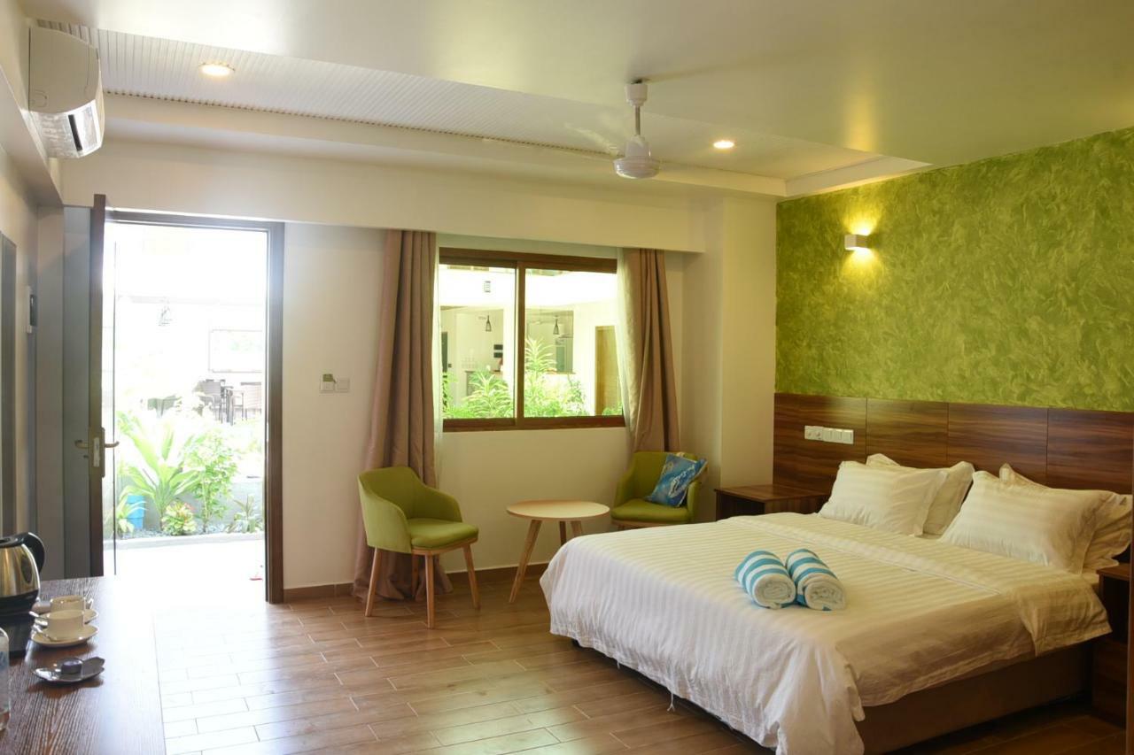 Olive Goidhoo Hotel Bagian luar foto