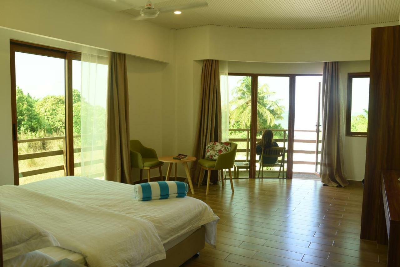 Olive Goidhoo Hotel Bagian luar foto