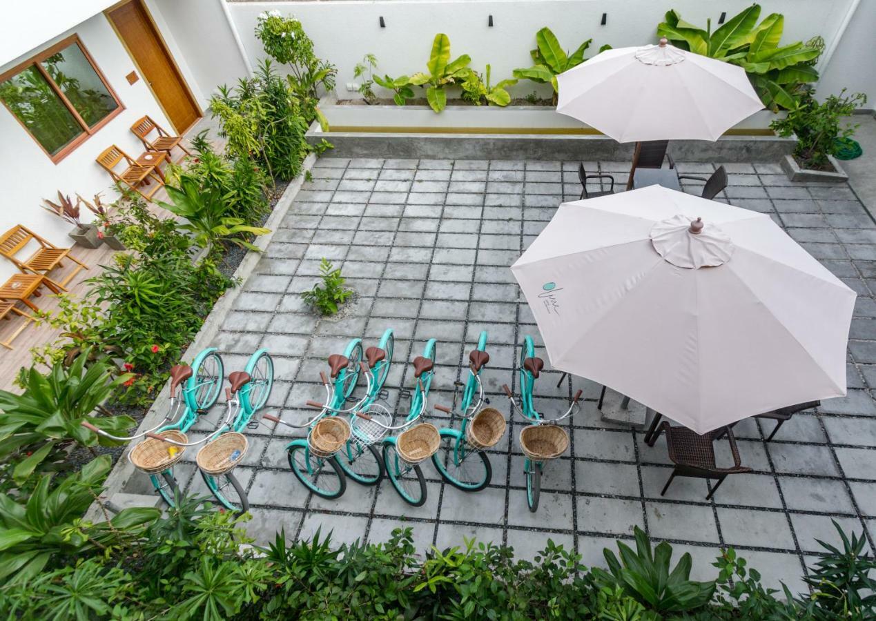 Olive Goidhoo Hotel Bagian luar foto